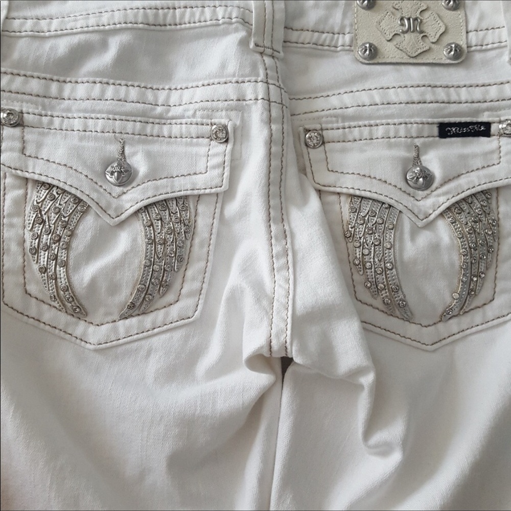 Miss me ankle white jeans